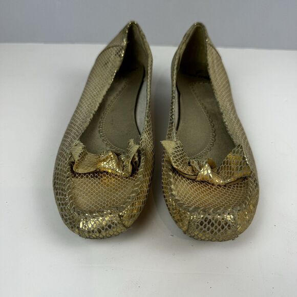 Bare Traps Irene Gold Snake Print Flats Size 6M Leather Upper Comfortable Fit - Picture 4 of 12